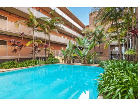 Manly Tranquil Escape - Modern Flat With Pool - Adwords Guide 3