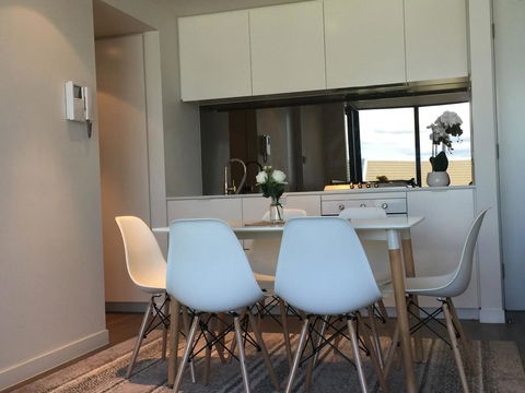 Melbourne Apt 2BD 2Bath WIFI & PARKING SOUTH YARRA - Adwords Guide 0
