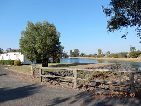 Millmerran Village Caravanpark - Adwords Guide 0