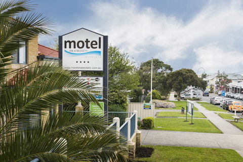 Motel On A'Beckett - Adwords Guide 0