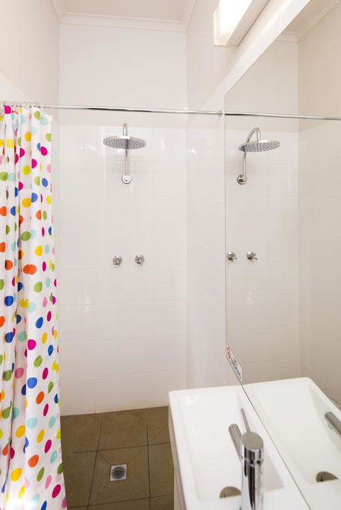 Mowbray Hotel - Adwords Guide 3