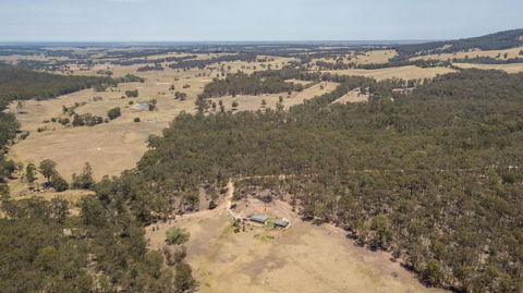 Mt Taylor Country Retreat-15 Minutes To Bairnsdale - Adwords Guide 3