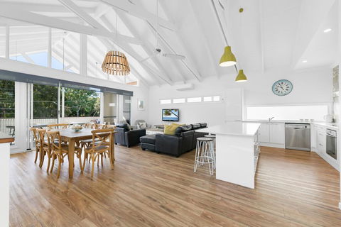 Mudjimba Island Beach House - Adwords Guide 0