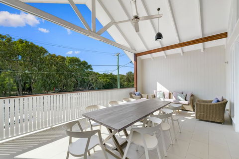 Mudjimba Island Beach House - Adwords Guide 2