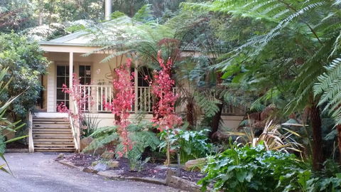 Myers Creek Cascades Luxury Cottages - Adwords Guide 0