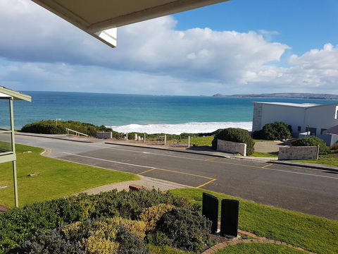 Neptune At Port Elliot - Adwords Guide 1
