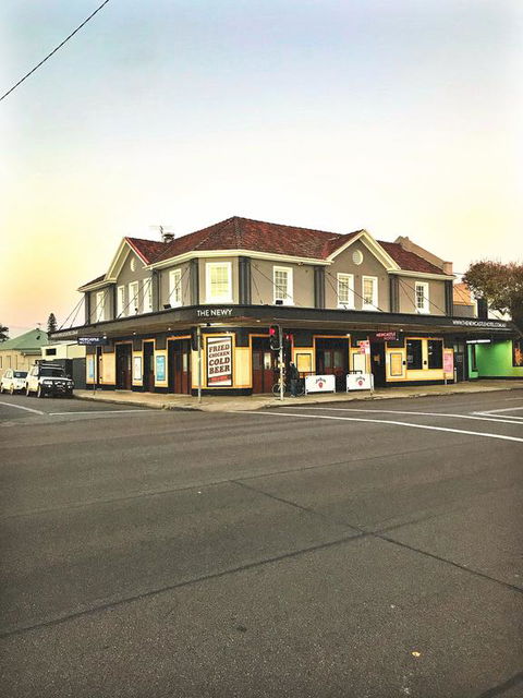 Newcastle Hotel - Adwords Guide 3
