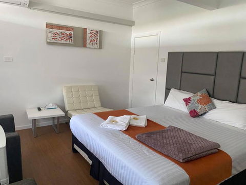 Newcastle Motel - Adwords Guide 2