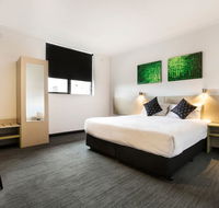 Nightcap at St Albans Hotel - Adwords Guide