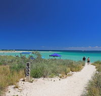Ningaloo Coral Bay Backpackers - Adwords Guide