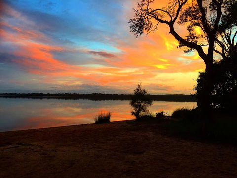 Noosa Lake House - Adwords Guide 2