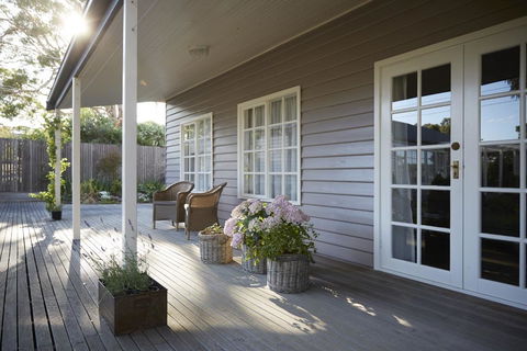 Oak Hill Woodend - Adwords Guide 0