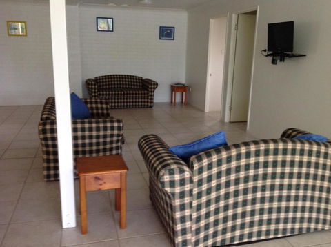 Orchid Beach Apartments - Adwords Guide 1