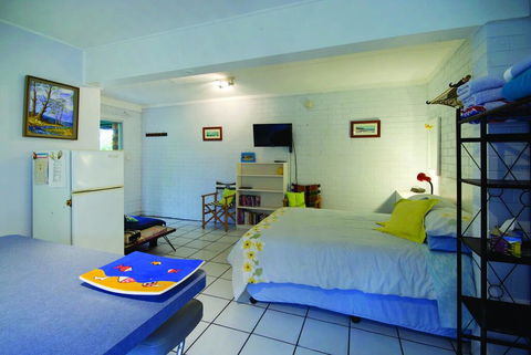 Pacific Studio - Nambucca Heads - Adwords Guide 2
