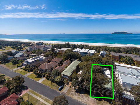 Pet Friendly - Bennetts Beach Cottage - Adwords Guide 0