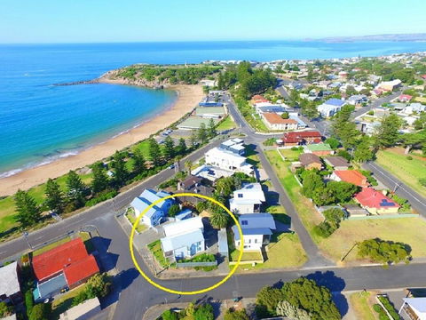 Port Elliot Beachcomber - Adwords Guide 0