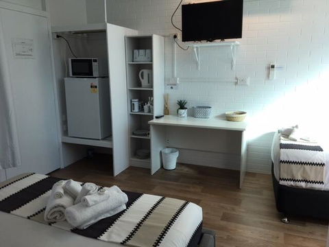 Proserpine Motel - Adwords Guide 1