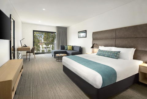 Quality Hotel Lakeside - Adwords Guide 2