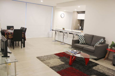 Riverside Apartment Next To Sydney Olympic Park - Adwords Guide 3