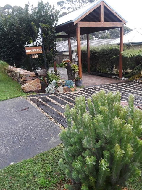 Rockwall Avoca Beach - Adwords Guide 0