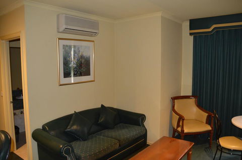 Rowville International Hotel - Adwords Guide 1