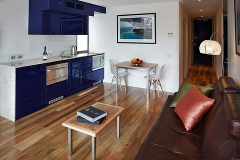 Salamanca Wharf Hotel - Adwords Guide 1