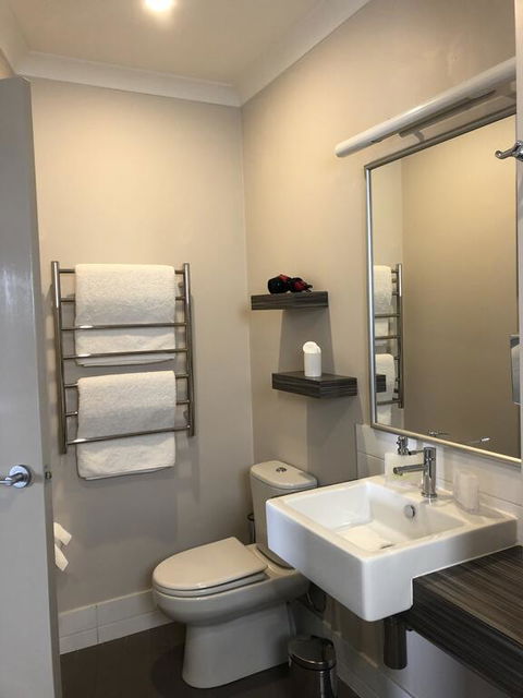Saltair Luxury Accommodation - Adults Only - Adwords Guide 2