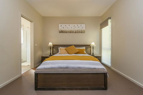 Sanctuary Close - Adwords Guide 1