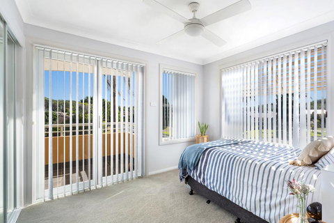 Sandcastles, 1/8 Ala Moana Way - Adwords Guide 2