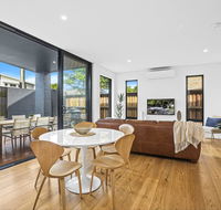 Sawtell Suites - Suite 1 - Adwords Guide