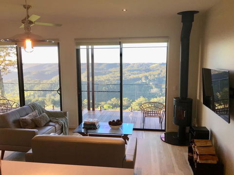 Scandinavian Cabin - Maleny - One Bedroom - Adwords Guide 0