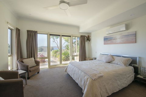 Searenity Holiday Accommodation - Adwords Guide 3