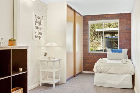 SEASIDE SERENITY 2 - L'Abode Accommodation - Adwords Guide 2