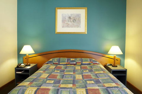 Seasons Hotel Newman - Adwords Guide 2