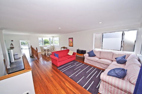 Shiloh Holiday House, 14 East Street - Adwords Guide 3