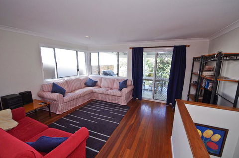 Shiloh Holiday House, 14 East Street - Adwords Guide 2