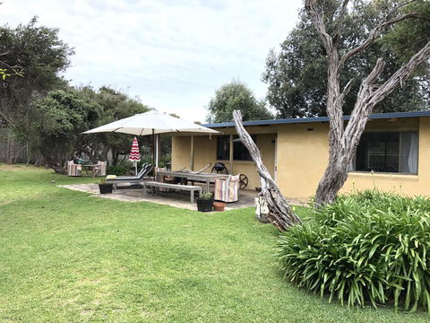 Shipley@Portsea: Walk To Back Beach - Adwords Guide 0