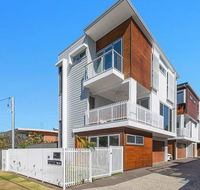 Silica Sands Beach House - Adwords Guide