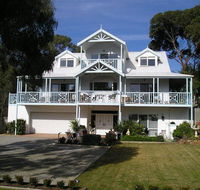 Silver Waters Bed  Breakfast - Adwords Guide
