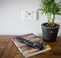 SkyLodge Temora - Adwords Guide