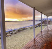 Smart Beach House  Pelican Point - Adwords Guide