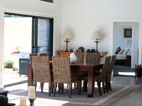 Somerton Ridge - The Perfect Rural Retreat - Adwords Guide 1