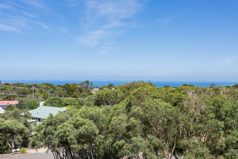Sophisticated Contemporary Coastal Living With Sweeping Views In Cape Schanck - Adwords Guide 1