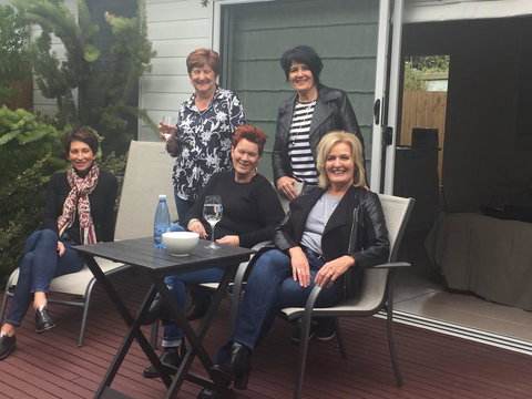 Springtide Studio Apartments - Adwords Guide 1