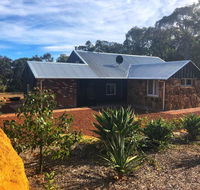 Standing Stone House - Adwords Guide