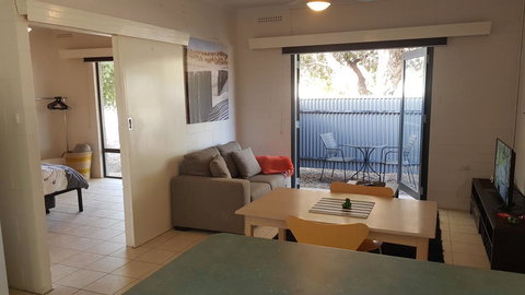 Stay Awhile In Port Pirie - Min Stay 4 Nights - Adwords Guide 1