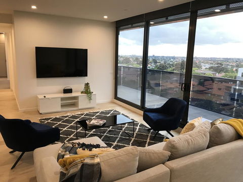 StayCentral Essendon Escape Sub-penthouse - Adwords Guide 0
