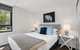 Stylish 2-Bed Apartment With Parking In Hip Area - thumb 3