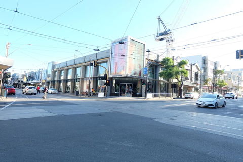 Stylish Apartment - Adwords Guide 1