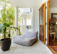 Stylish Tropical Oasis Apartment with Hot Tub and Four Pools - Adwords Guide